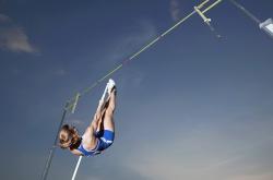 欧宝体育官网 -国王杯八强战激情夜！周冠宇里突外投，辽宁男篮绝杀阿森纳