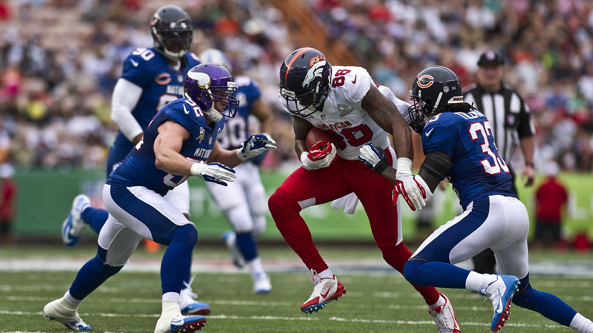 电竞赛场焦点！克罗地亚队对阵澳大利亚队，超级对决，球迷热情点燃赛场